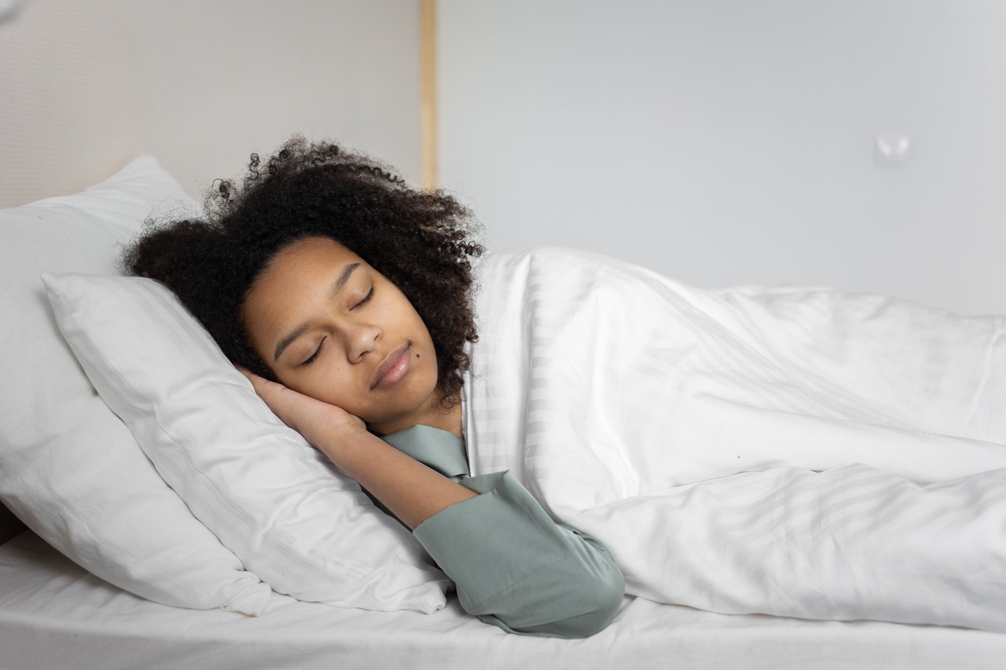 how-to-improve-your-sleep-routine | How to Improve Your Sleep Routine | Sleep Supplement | TakeKnocked